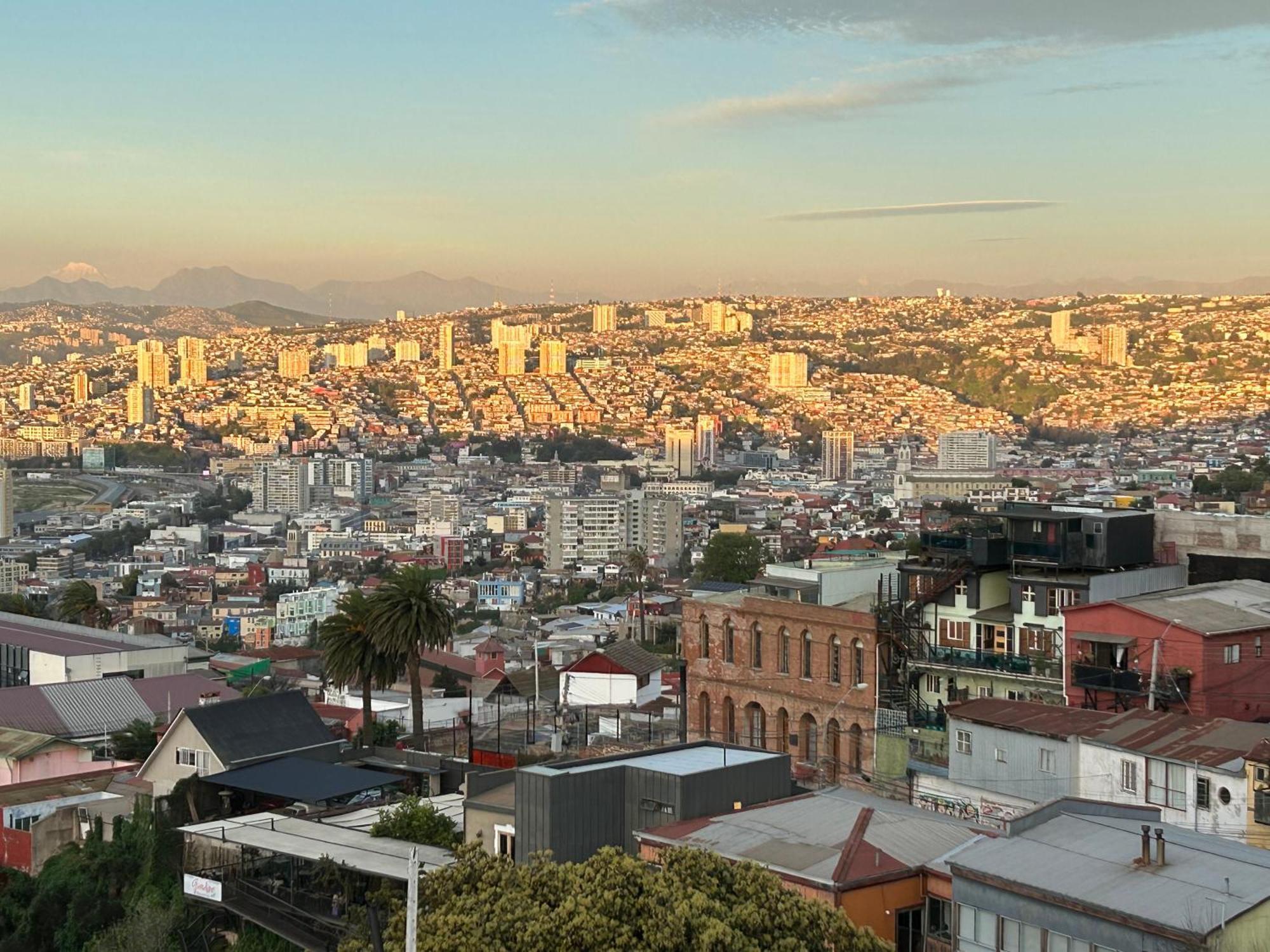Hotel Faro Azul Valparaiso Cerro Alegre Buitenkant foto